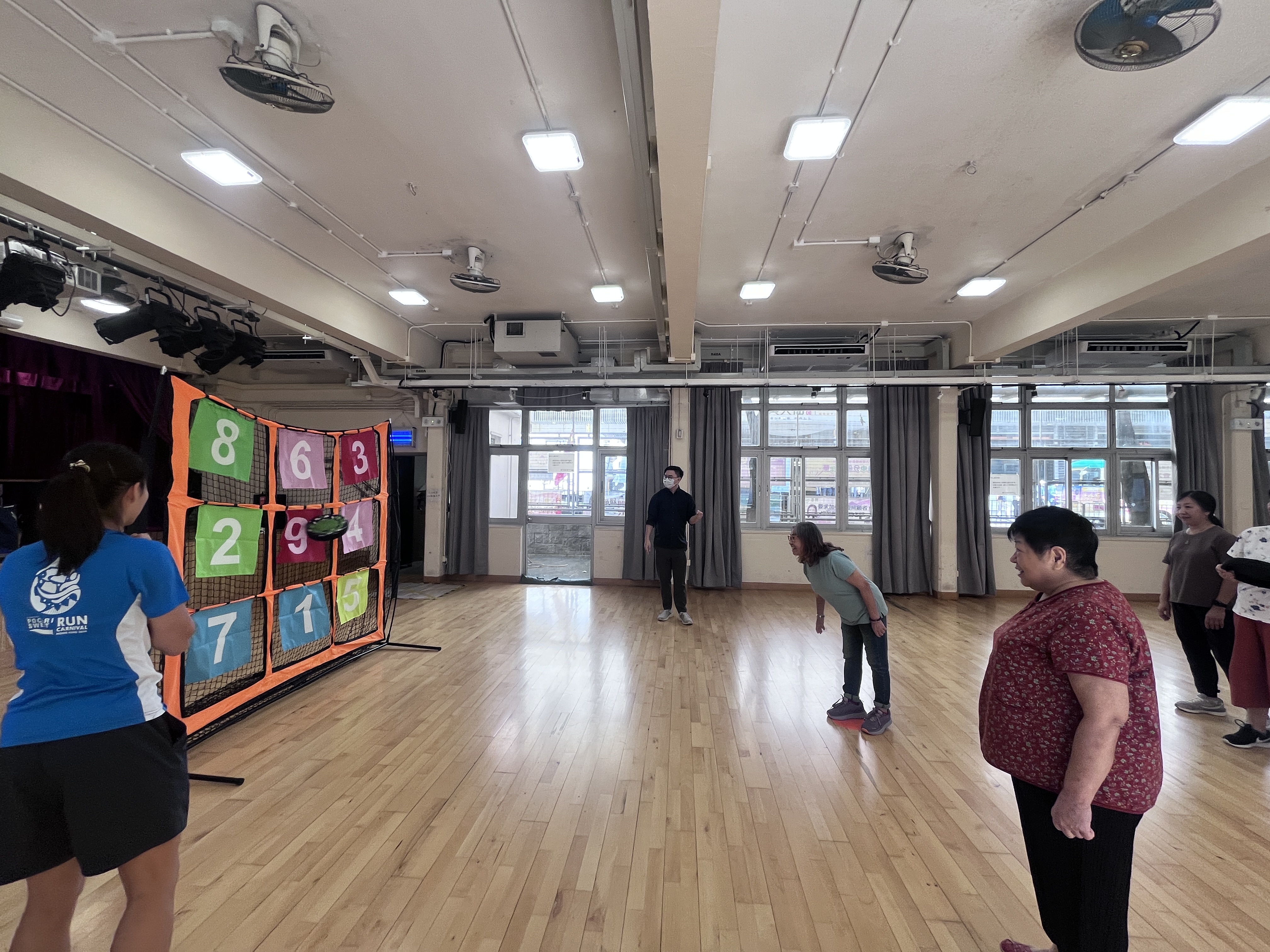 新興運動 - 躲避盤